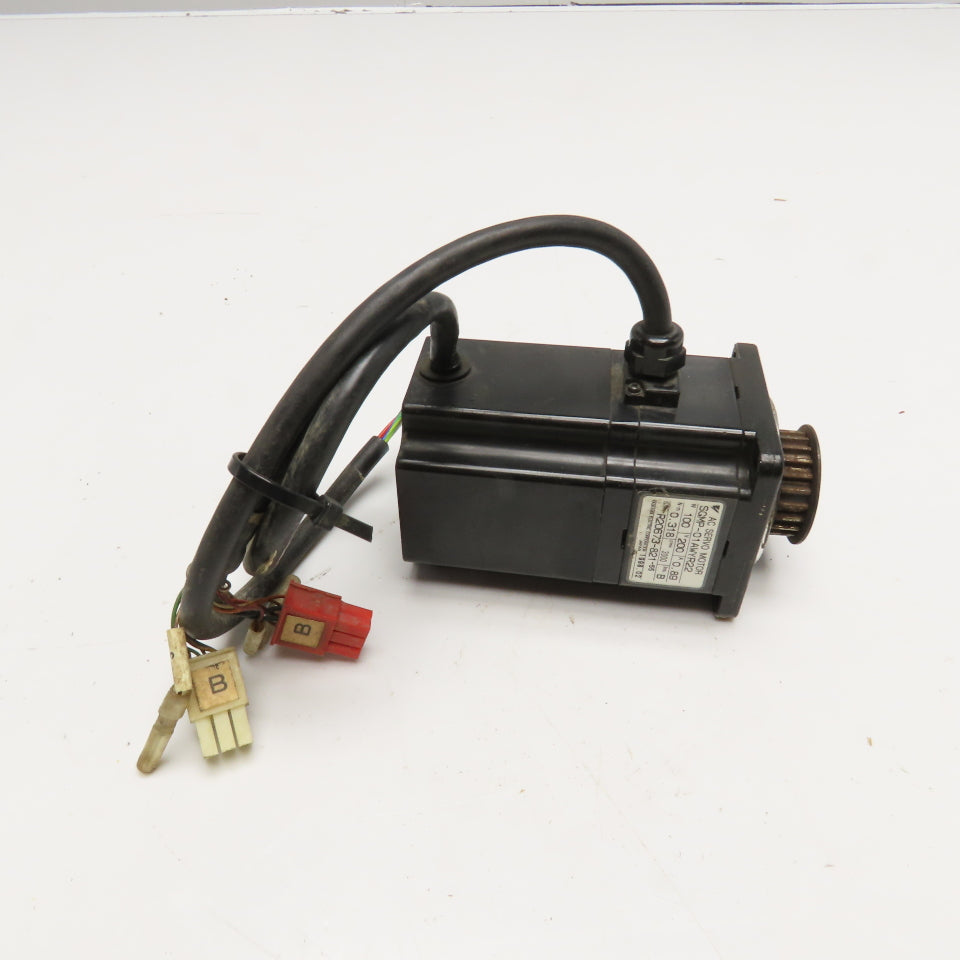 Yaskawa SGMP-01AWYR22 AC Servo Motor 100W 200V 3000RPM