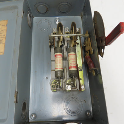 Cutler-Hammer DG223N 100A 3-Pole Fusible Safety Disconnect Switch 240V