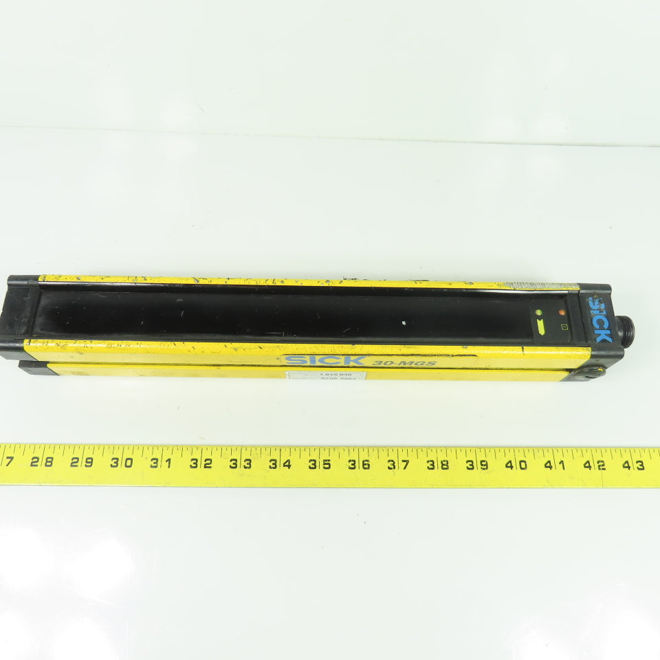 Sick MGSS30-12 Type 4 Safety Light Curtain 300mm Guarded Height IP65 24V