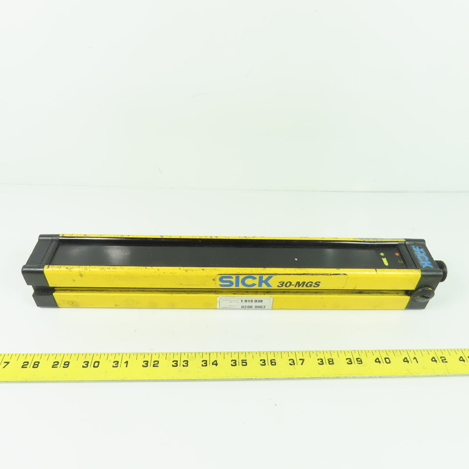 Sick MGSS30-12 Type 4 Safety Light Curtain 300mm Guarded Height IP65 24V