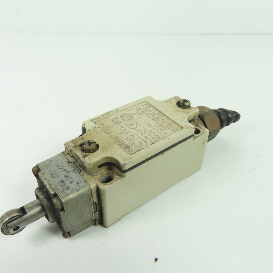 Omron D4B-2A71N Heavy Duty Limit Switch Roller Lever 2A 400V IP67