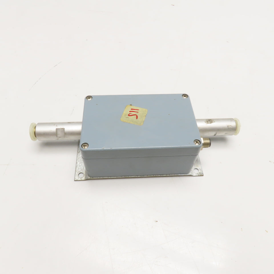 Rexroth 553 001 008 0 Flow Sensor 0-500 NL/min 200-1200 Hz 1/2" Push To Connect