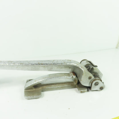 Uline Standard Duty Manual Strapping Tensioner 3/8" - 3/4"