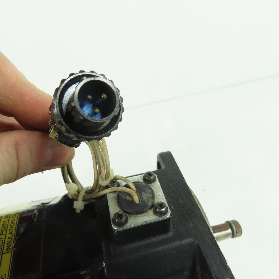 Fanuc A06B-0312-B351-R 1-0S AC Servo Motor 120V 2000RPM 3Ph W/ A290-0521-V581