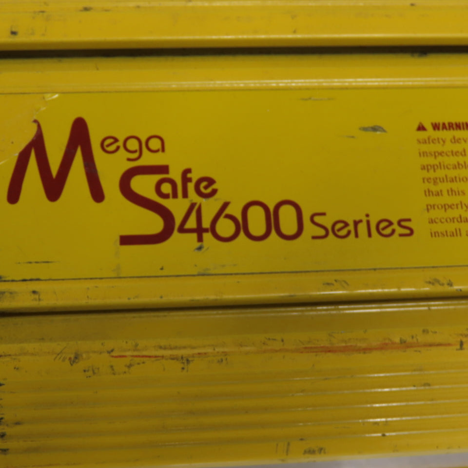 STI MS46-30-1215-R-A1-FD2 MegaSafe 4600 Safety Light Curtain Receiver 85-137VAC