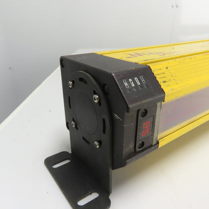 STI MS46-30-1215-R-A1-FD2 MegaSafe 4600 Safety Light Curtain Receiver 85-137VAC
