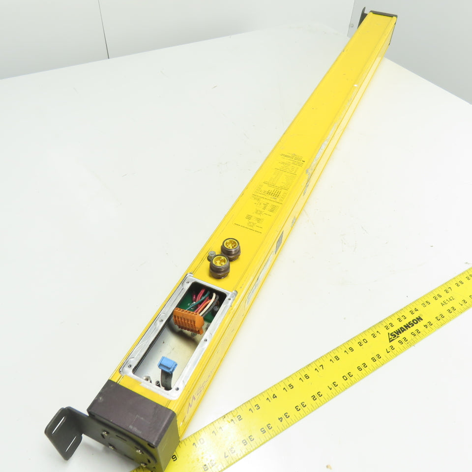 STI MS46-30-1215-R-A1-FD2 MegaSafe 4600 Safety Light Curtain Receiver 85-137VAC
