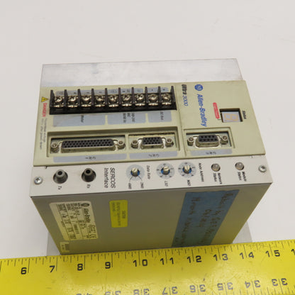 Allen-Bradley 2098-DSD-010-SE Digital Servo Drive 120/240VAC 1Ph 50/60Hz SERCOS
