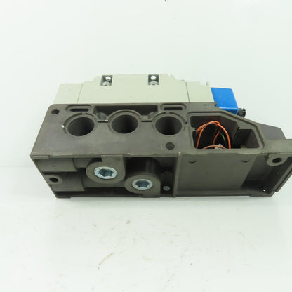 Numatics 135BB715MP00061 Solenoid Valve 24VDC 150 PSIG W/ Manifold Base