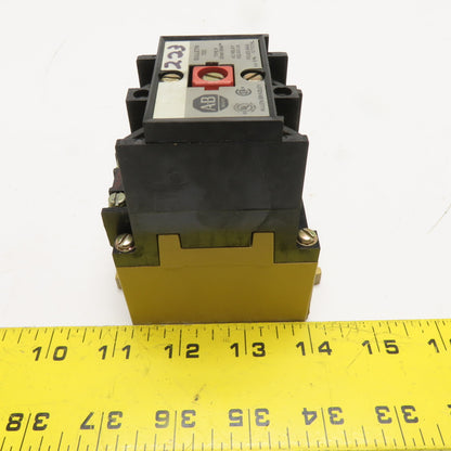 Allen Bradley 700-P400A1 AC Relay 600V 20A 112/120V Coil