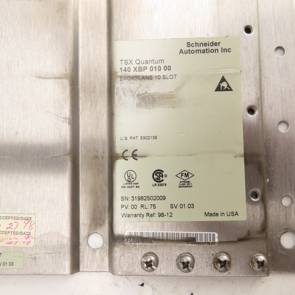 Modicon 140XBP01000 TSX Quantum 10-Slot Backplane w/ Relay & AC Output Modules