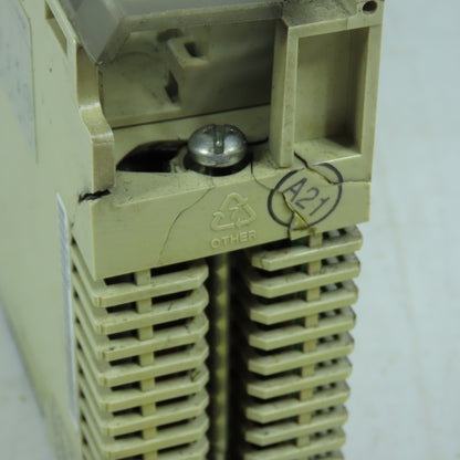 Schneider 140 CPS 114 10 TSX Quantum AC PS 115/230VAC 8A Power Supply Module