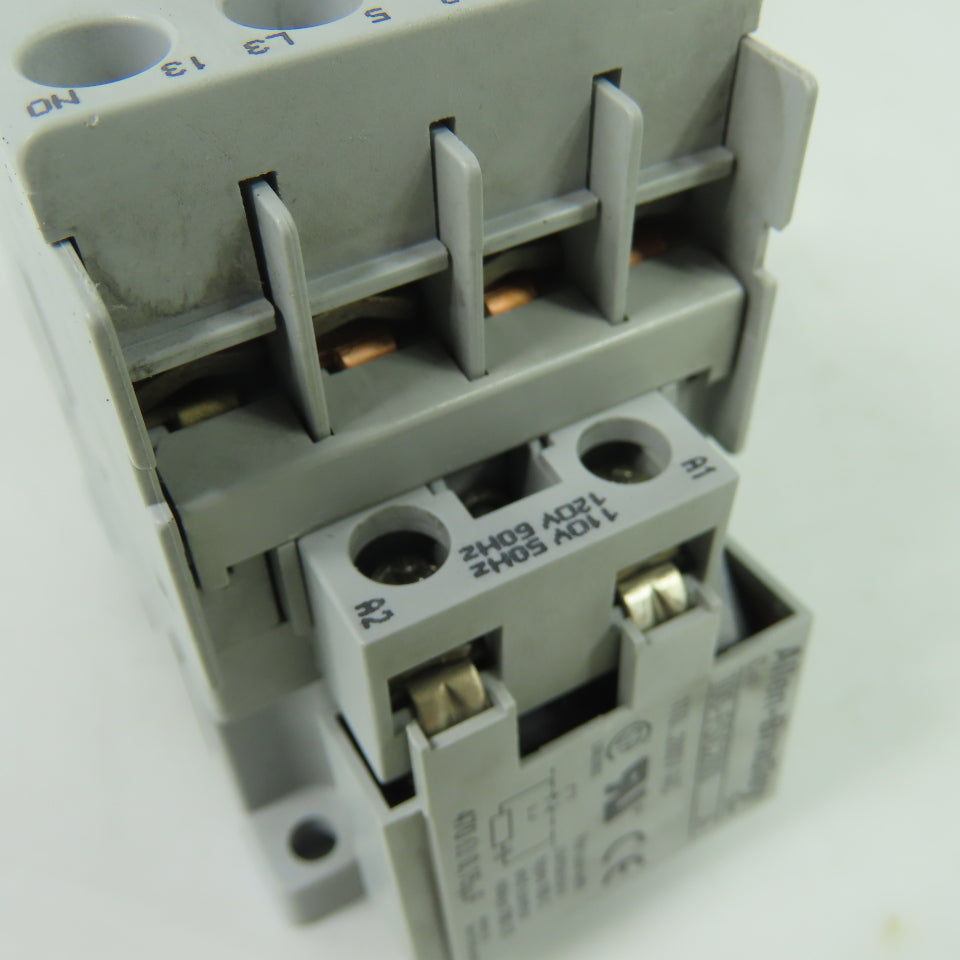 Allen-Bradley 100-C23*10 IEC Contactor 600V 32A 120VAC Coil