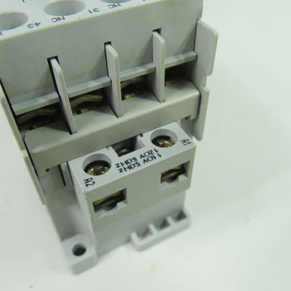 Allen-Bradley 700-CF220* IEC Control Relay 120VAC Coil 25A 600V