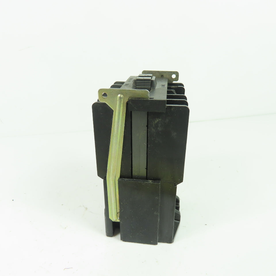 Square D 8501 G0-80 Type G 8-Pole Industrial Control Relay 110/120V Coil