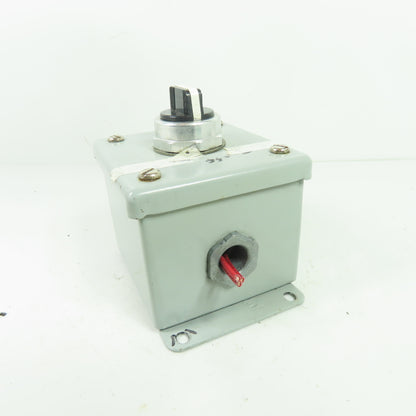 Allen-Bradley 800T-J2 Selector Switch in Hoffman Enclosure 13 3.5"x3.25"x3"