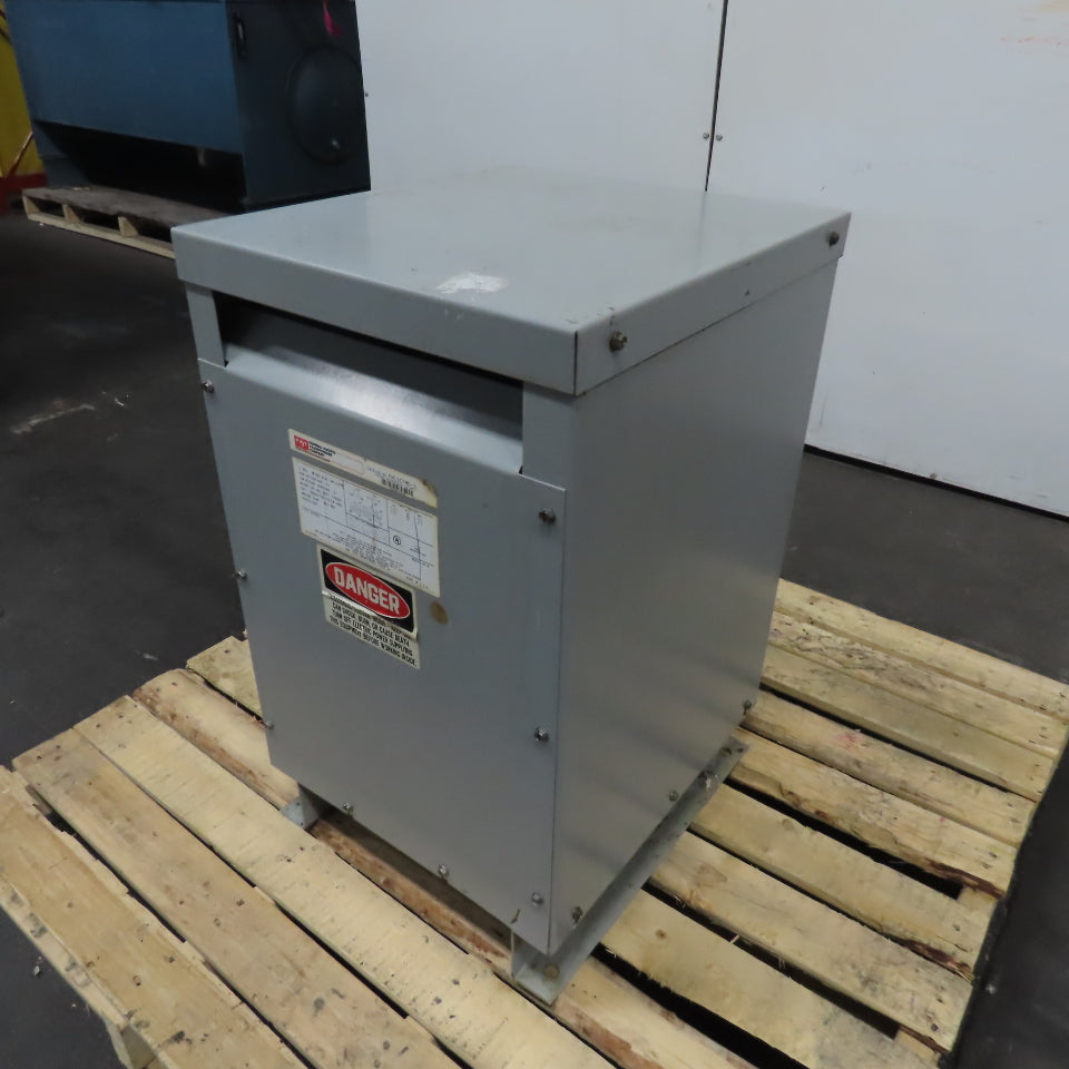 Federal Pacific FH11CFMD-3 11 KVA Dry Type Transformer 460VPri 460Y/266V Sec 3Ph