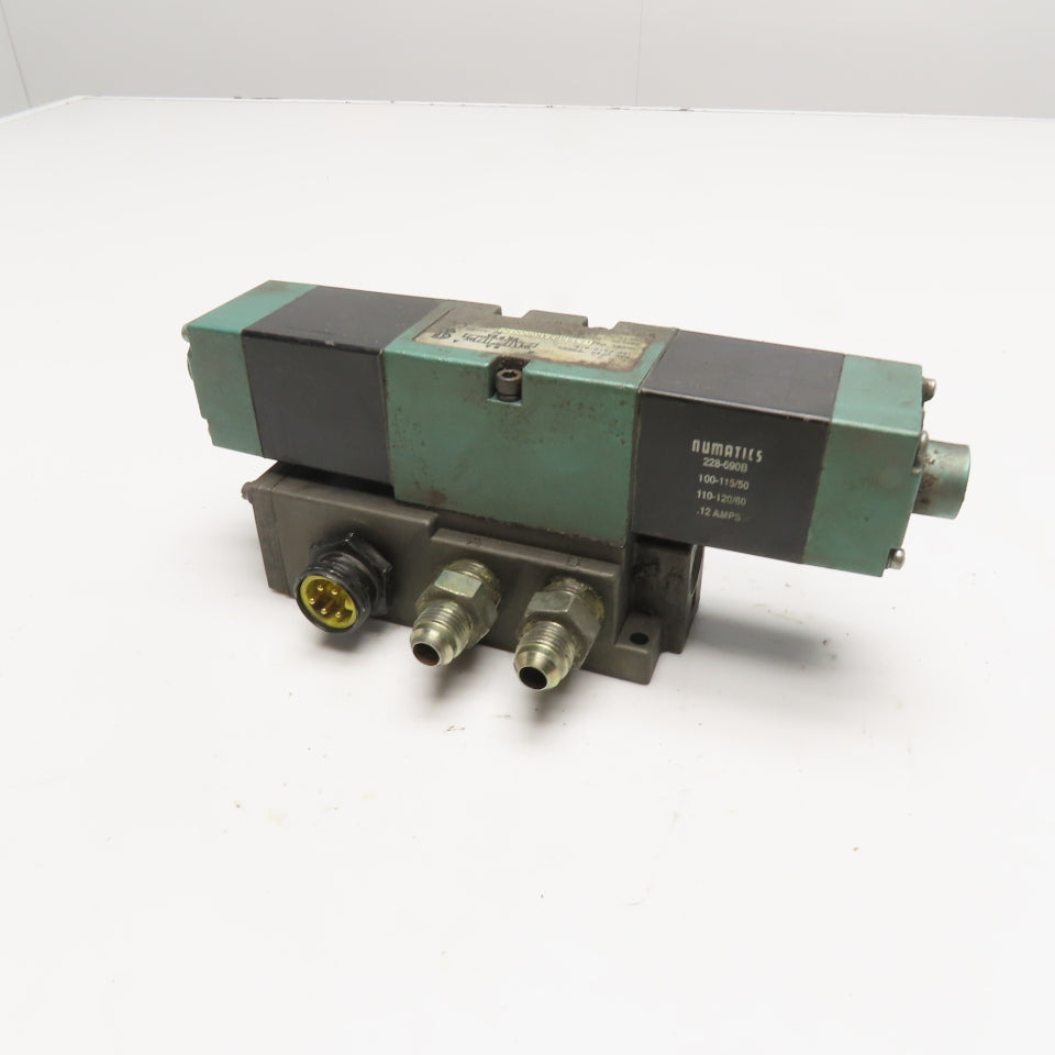Numatics 153SS63AK000030 5/3 Position Closed Center Pneumatic Valve 110-120V