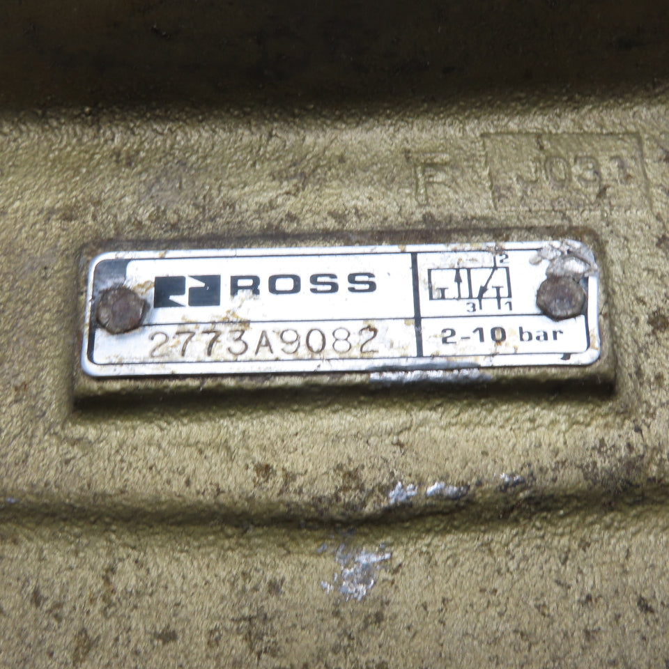 Ross 2773A9082 2-1/2" NPT 3-Way Solenoid Pilot Operated L-O-X Valve