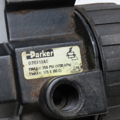 Parker 07R313AC 3/8" NPT Pneumatic Regulator 250 PSI Max 175 F Max