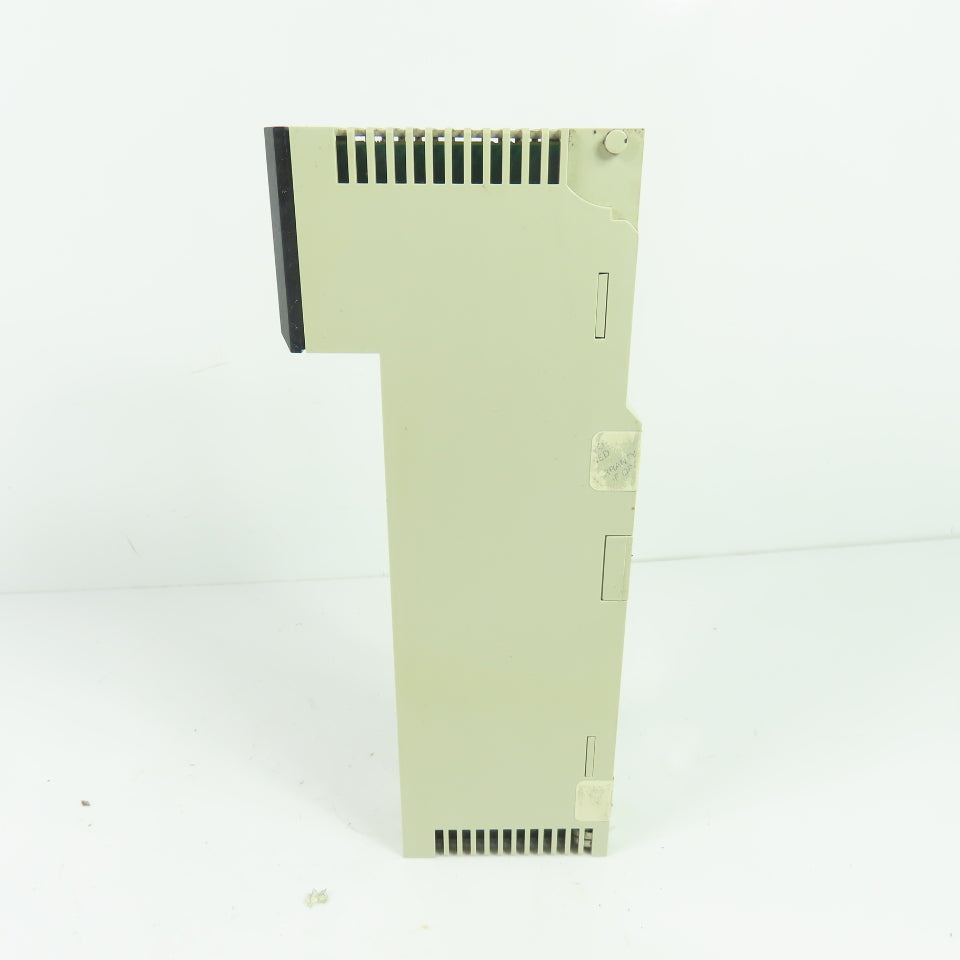 Schneider Automation 140DDO35300 TSX Quantum 24VDC 4x8 Source Output Module