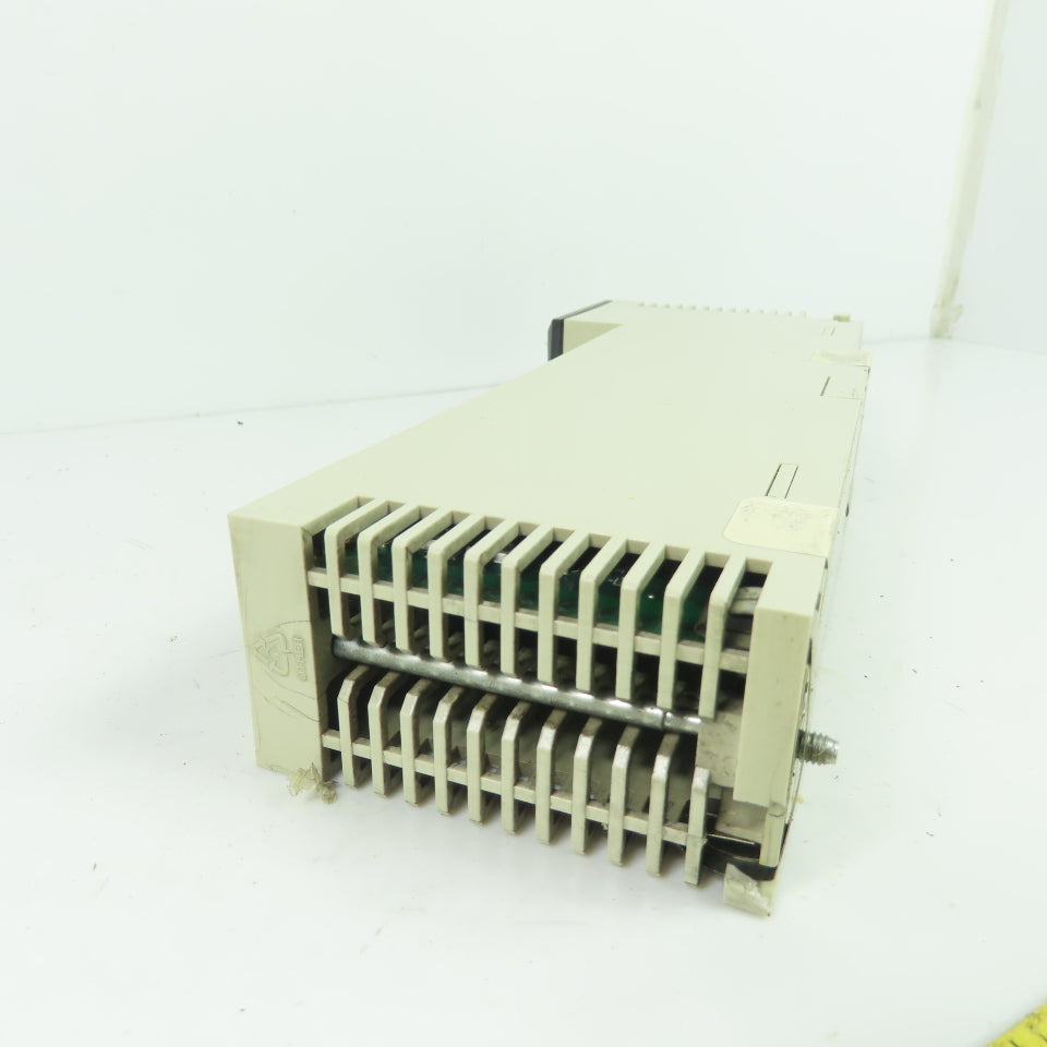 Schneider Automation 140DDO35300 TSX Quantum 24VDC 4x8 Source Output Module