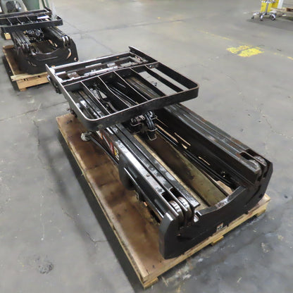 Caterpillar E5000 3 Stage Forklift Mast W/ Side Shift From 36V Electric Lift