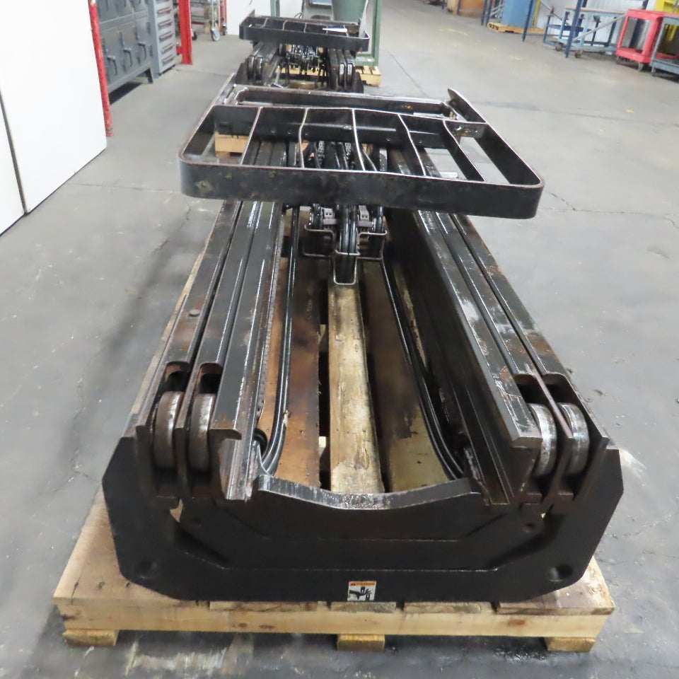 Caterpillar E5000 3 Stage Forklift Mast W/ Side Shift From 36V Electric Lift