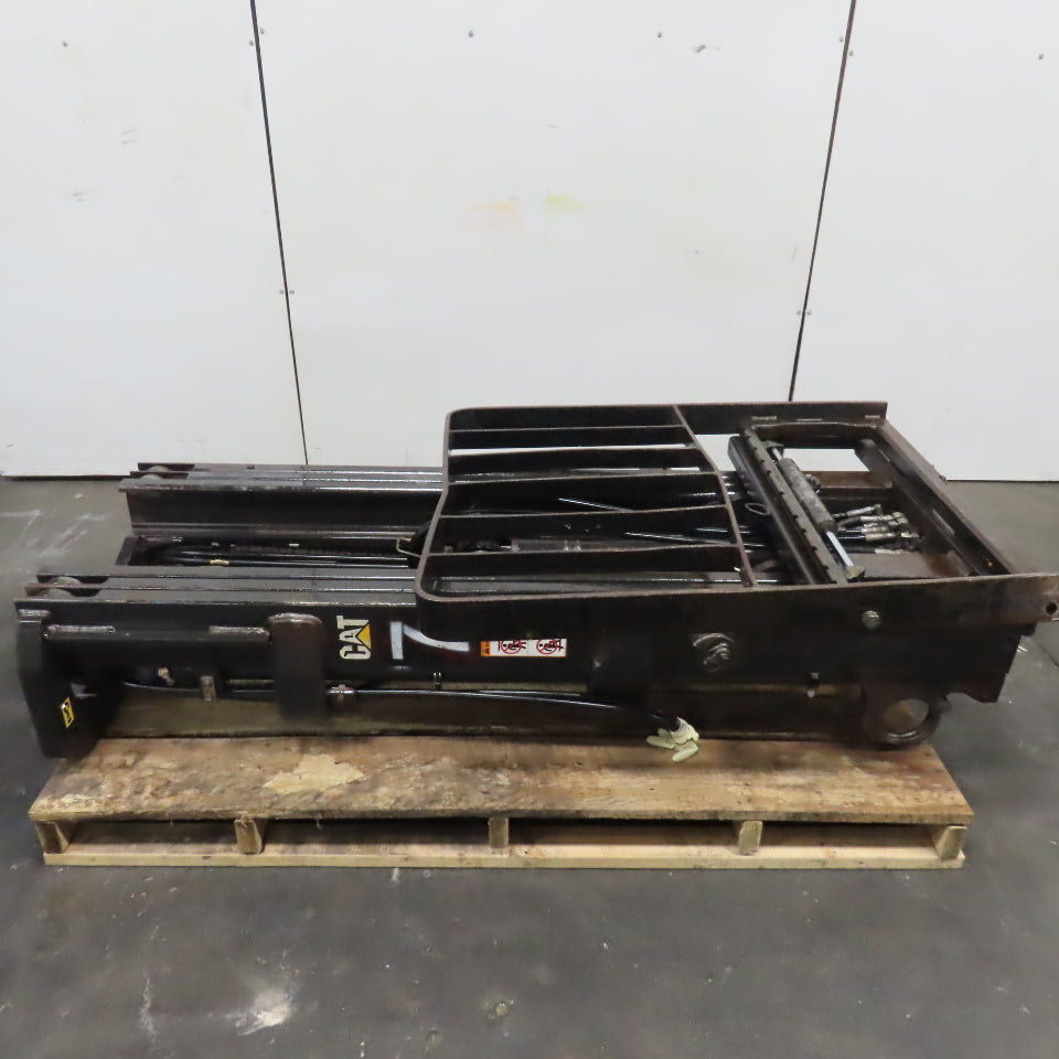 Caterpillar E5000 3 Stage Forklift Mast W/ Side Shift From 36V Electric Lift