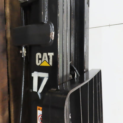 Caterpillar E5000 3 Stage Forklift Mast W/ Side Shift From 36V Electric Lift