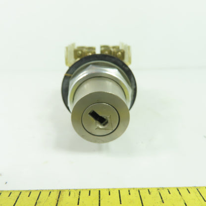 Allen-Bradley 800T-J44 Key Operated Selector Switch Series T NEMA 4/13