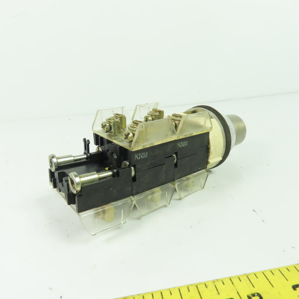Allen-Bradley 800T-J44 Key Operated Selector Switch Series T NEMA 4/13