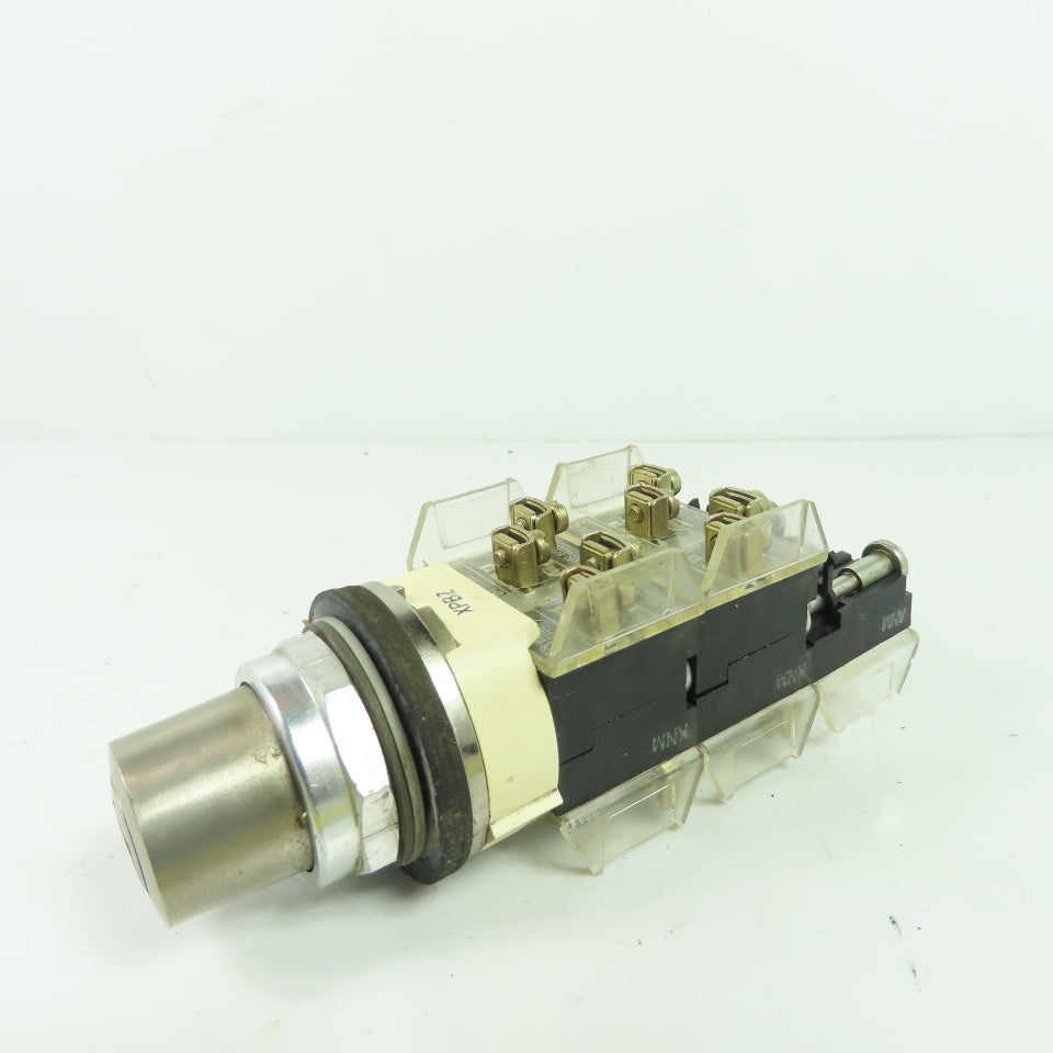 Allen-Bradley 800T-J44 Key Operated Selector Switch Series T NEMA 4/13