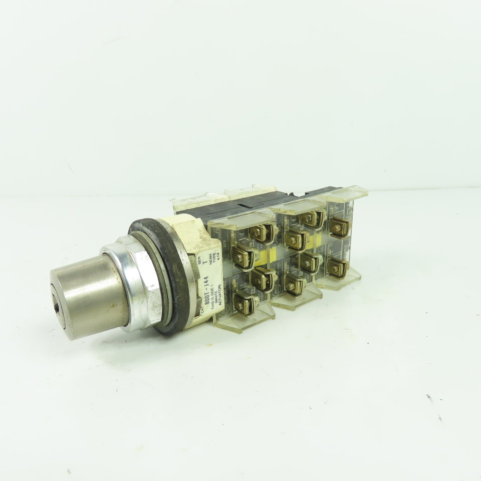 Allen-Bradley 800T-J44 Key Operated Selector Switch Series T NEMA 4/13
