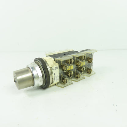 Allen-Bradley 800T-J44 Key Operated Selector Switch Series T NEMA 4/13