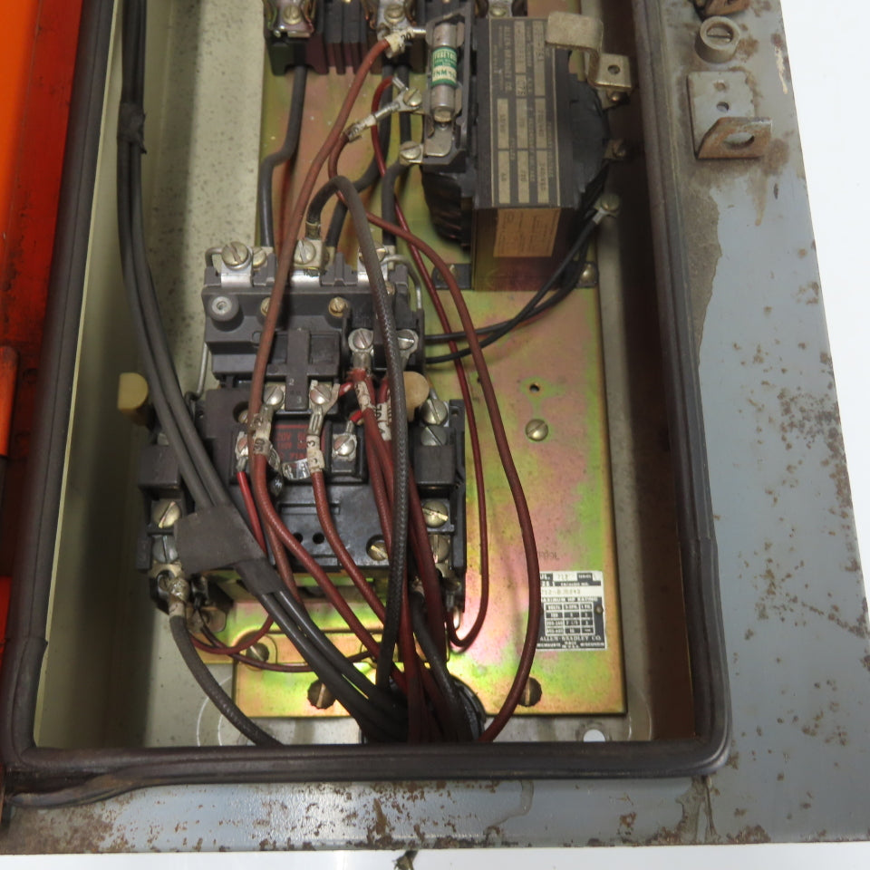 Allen-Bradley 712-BJB242 Size 1 Combination Motor Starter Enclosure 600V