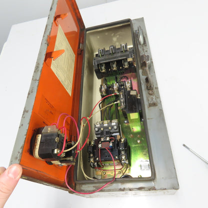 Allen-Bradley 712-AJB242 Size 0 Combination Motor Starter 600VAC Ser L