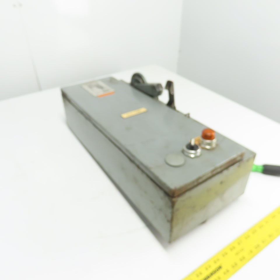 Allen-Bradley 712-AJB242 Size 0 Combination Motor Starter 600VAC Ser L