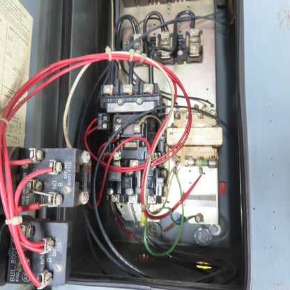 Allen-Bradley 512-BJB-24 Size 1 Combination Motor Starter Ser D 600V 10HP