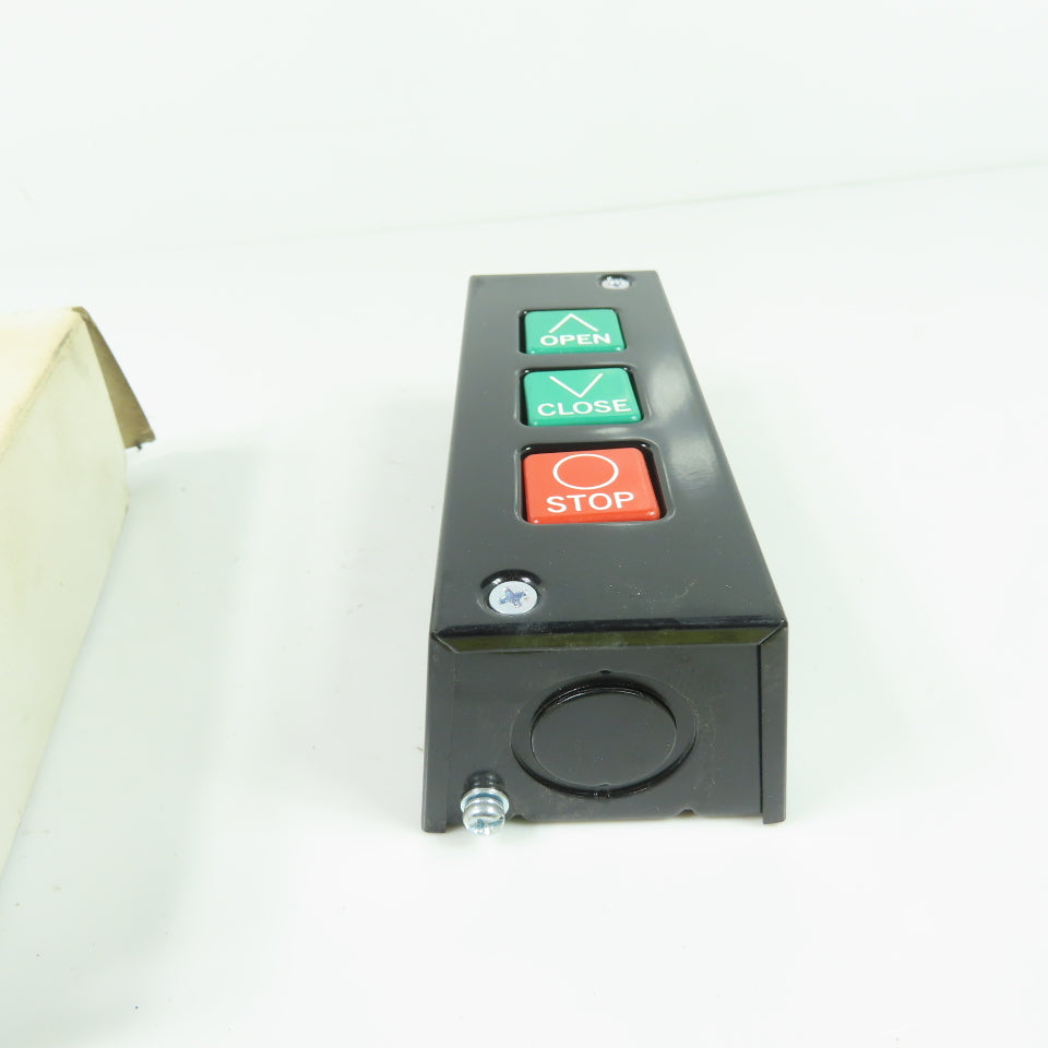 Eastern Motor Controls PBS-3 3-Push Button Station Open/Close/Stop 5A 240VAC NEW