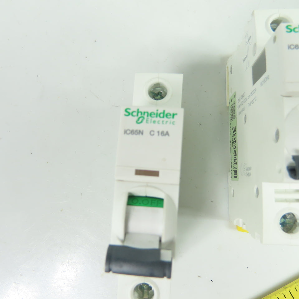 Schneider Electric iC65N C16A 1-Pole Circuit Breaker 16A Lot Of 2