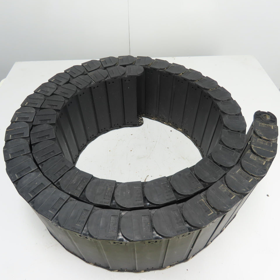 Igus 28.01.200 9' Cable Carrier Energy Drag Chain 8" x 1.2" ID
