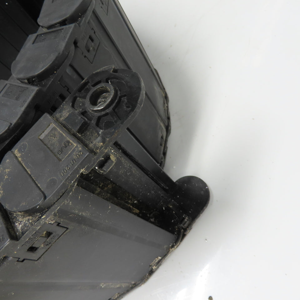 Igus 28.01.200 9' Cable Carrier Energy Drag Chain 8" x 1.2" ID
