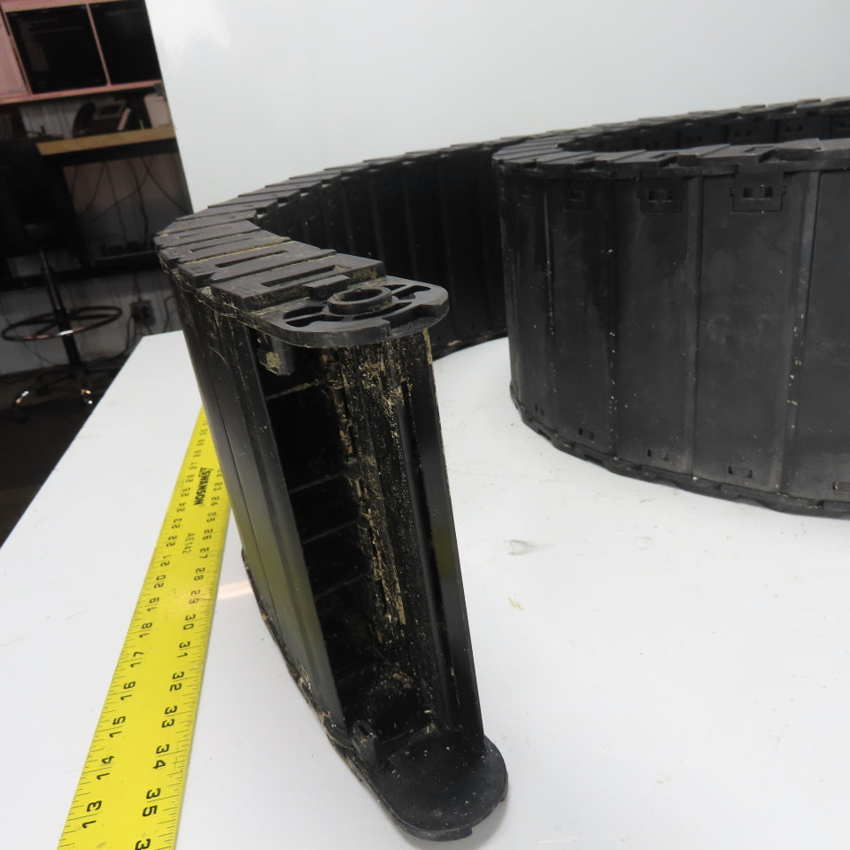 Igus 28.01.200 9' Cable Carrier Energy Drag Chain 8" x 1.2" ID