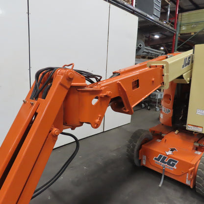 JLG E300AJP Electric Articulating Boom Lift 48V 30ft Reach 500lb 1251Hrs