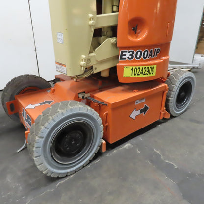 JLG E300AJP Electric Articulating Boom Lift 48V 30ft Reach 500lb 1251Hrs