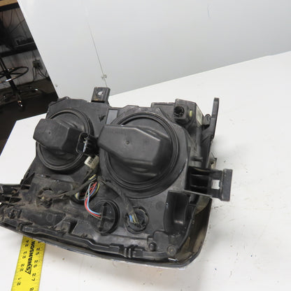 84388593 RH Passenger Side Headlight Assembly From 2019 Chevy Silverado 2500