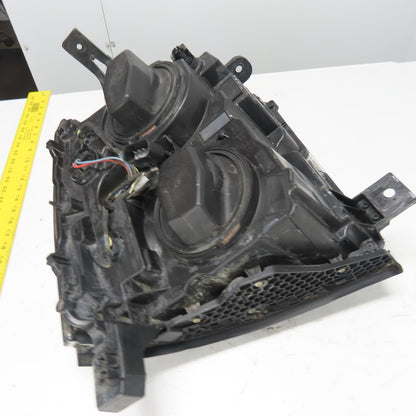 84388592 LH Driver Side Headlight Assembly From 2019 Chevy Silverado 2500