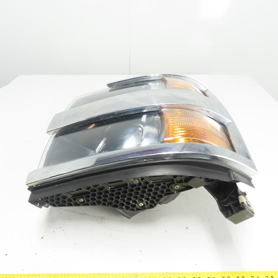 84388592 LH Driver Side Headlight Assembly From 2019 Chevy Silverado 2500