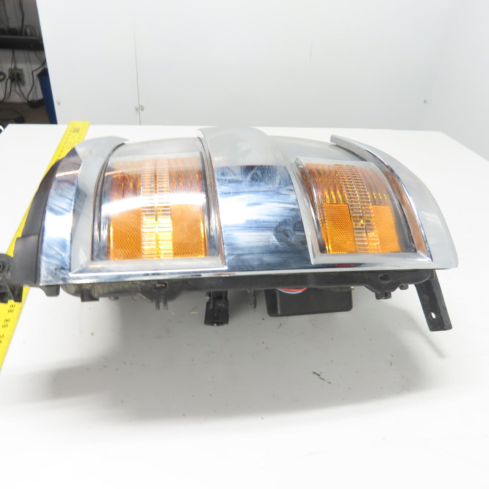 84388592 LH Driver Side Headlight Assembly From 2019 Chevy Silverado 2500